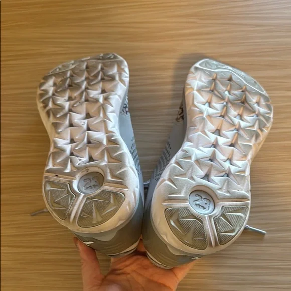 Men’s Air Jordans - Picture 7 of 7